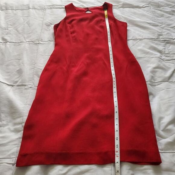 MAGGY LONDON SILK RED Open Back Dress - 6 - Picture 4 of 9